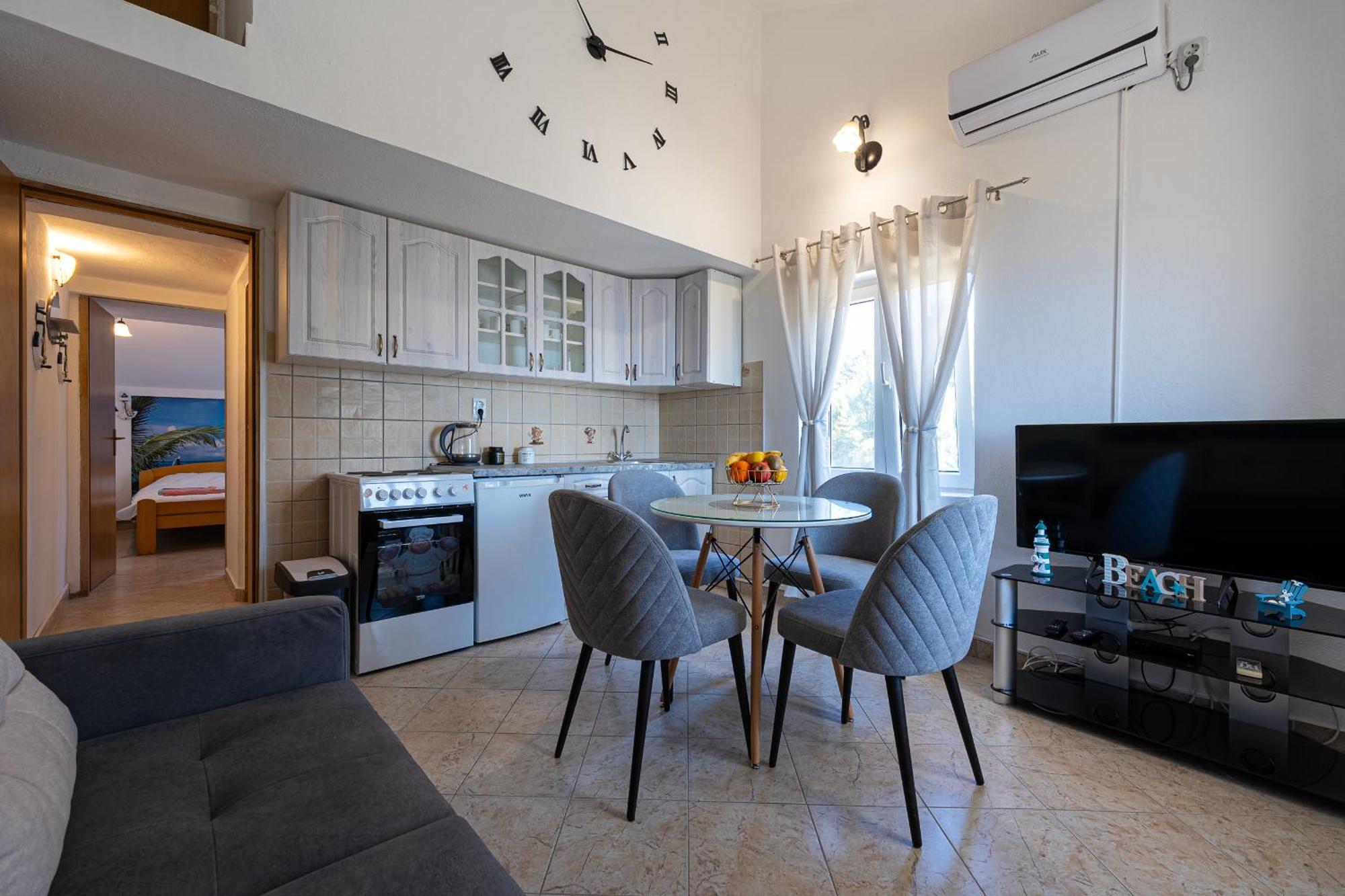 Apartments Ivo Bozinovic Tivat Exterior foto